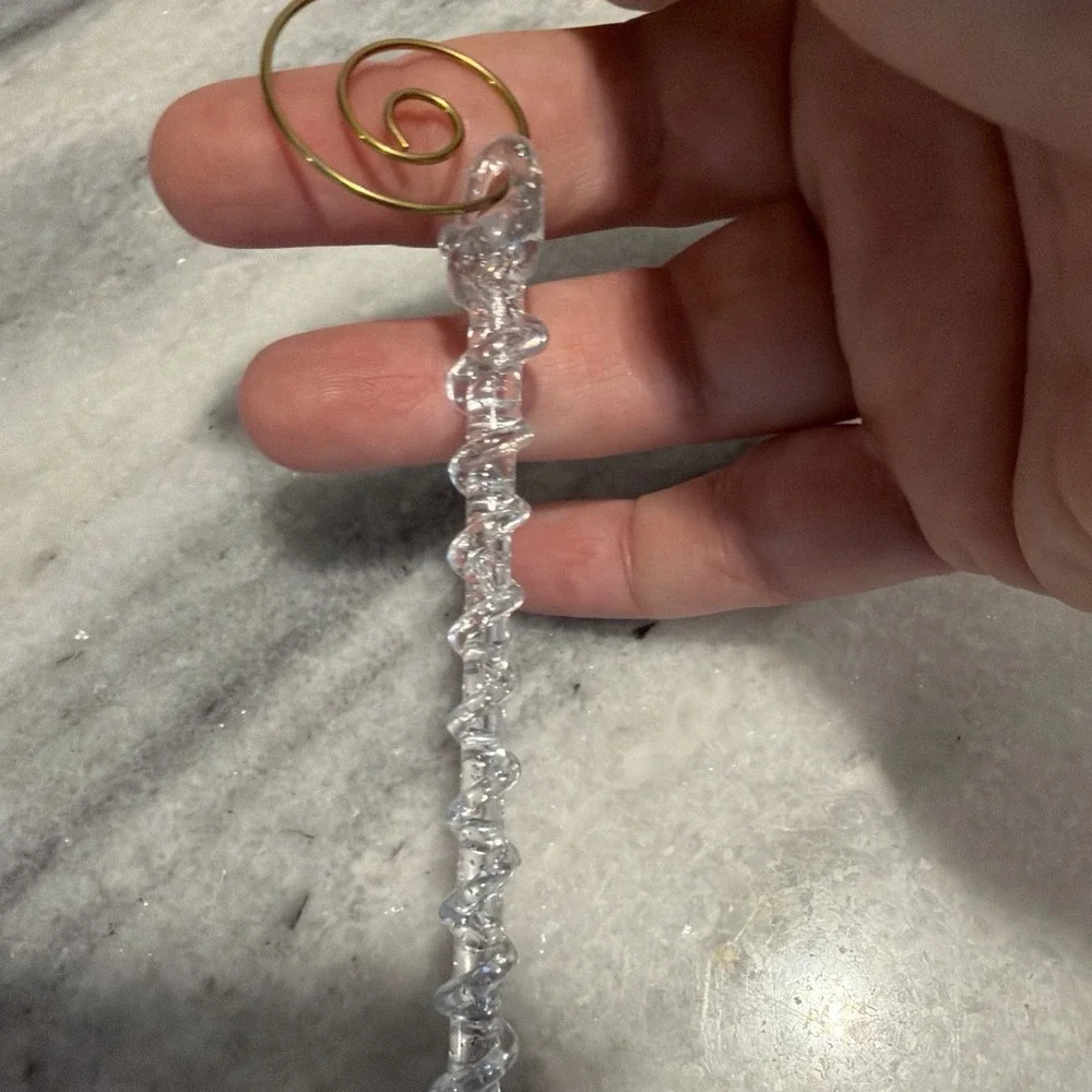 Icicle Ornaments Clear Plastic 5 Inches Long Set of 11 With Gold Ornate Hooks 1